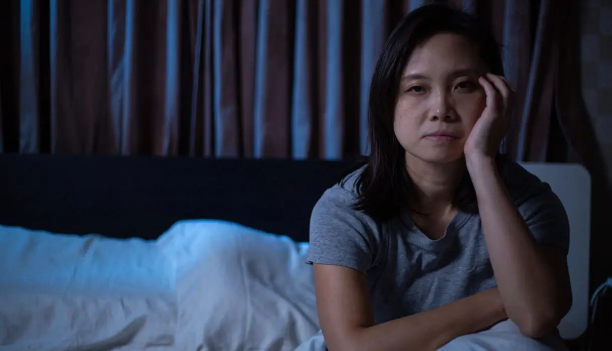 women-suffering-with-insomnia-during-perimenopause